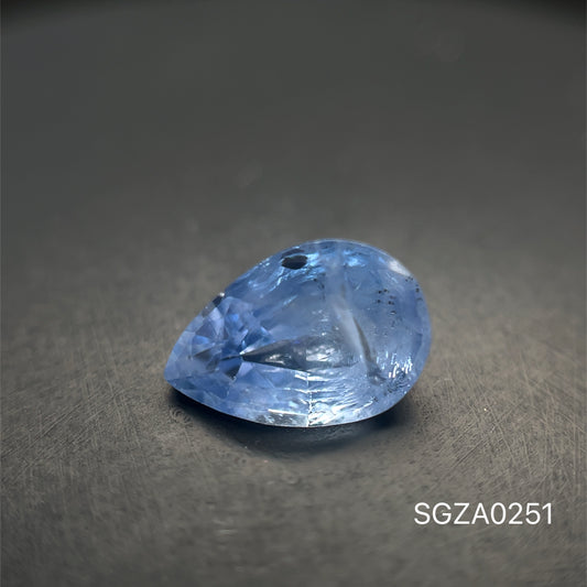 ZAFIRO PERA 2.19 CTS 9.30 X 6.38 MM