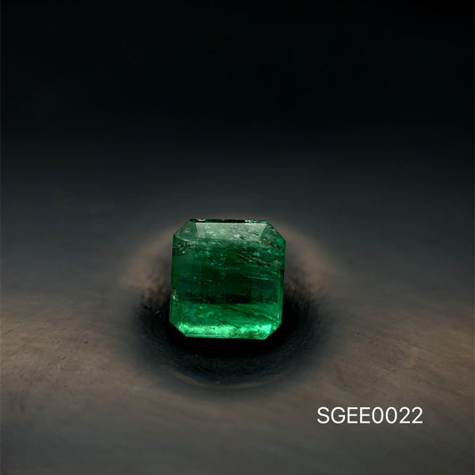 ESMERALDA CORTE ESMERALDA  5.2 X 5 MM 0.75CT .