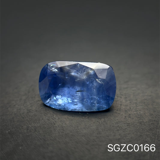ZAFIRO CORTE CUSHION ALARGADO 2.215 CT