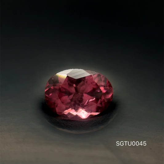 TURMALINA CORTE OVAL 1 CT