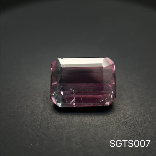 TURMALINA  BICOLOR 3.150 CTS 7.61 X 9.89 MM