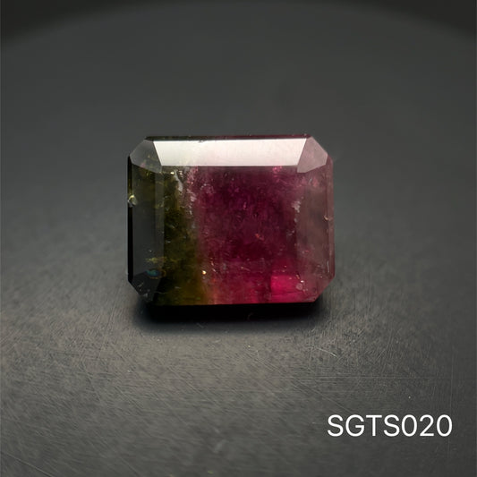 TURMALINA SANDIA 4.71 CTS 10.8 X 8.7 X 5.8 MM
