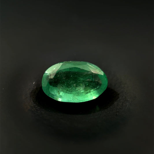 ESMERALDA CORTE OVAL 3.5 X 4 MM 0.245 CTS