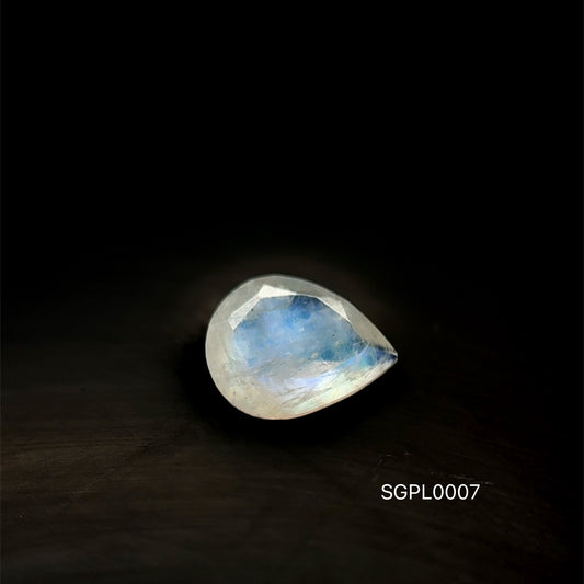 PIEDRA LUNA CORTE PERA 5X3 MM