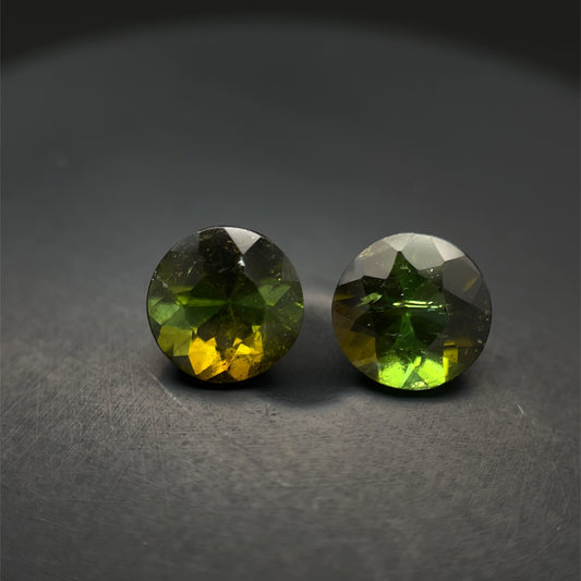 PAR DE TURMALINA VERDE 6.9 MM 2.325 CTS