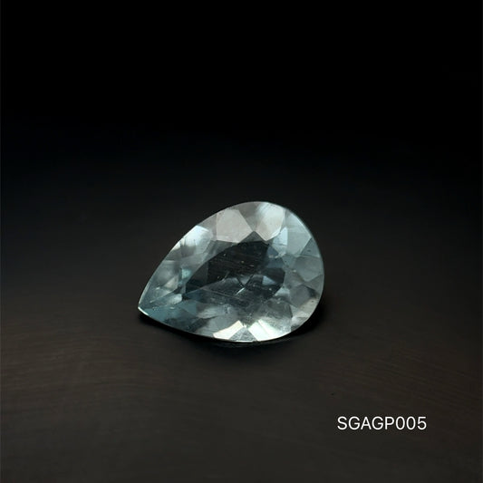 AGUA MARINA CORTE PERA 7.96 X 1.09 MM 2.085 CTS