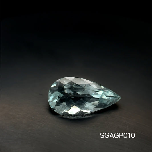 AGUA MARINA CORTE PERA 6.92 X 12.77 MM/ 2.155 CT