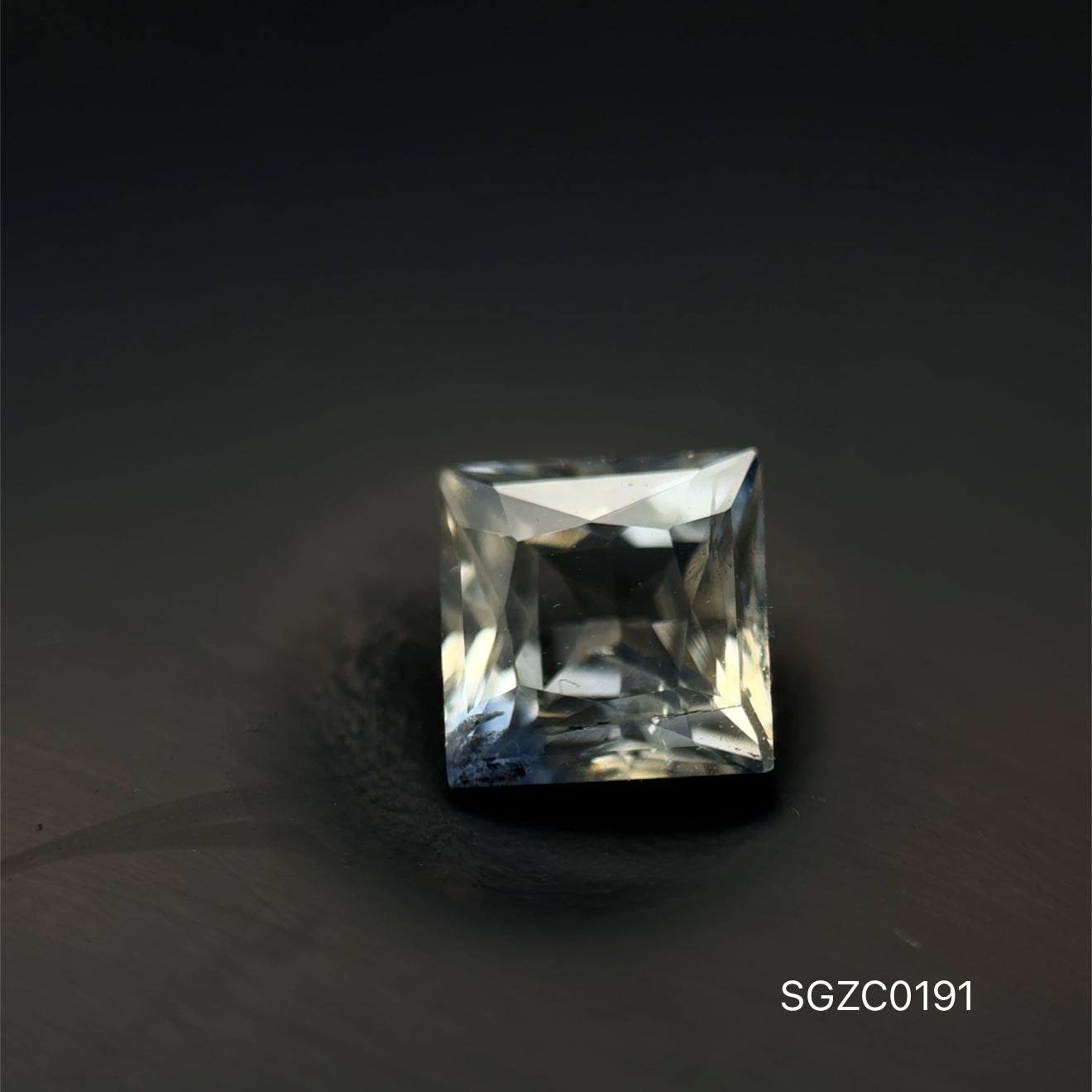 ZAFIRO CORTE PRINCESS 1.08CT