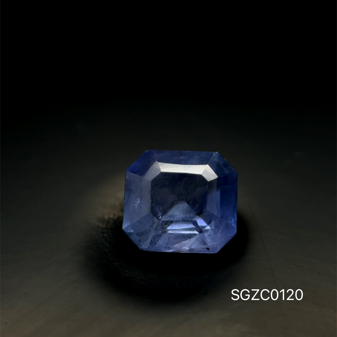 ZAFIRO CORTE ASSCHER 1.64 CTS