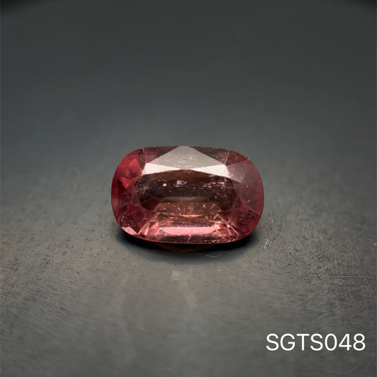 RUBILITA  OVAL 5.85 X 9.15 MM 1.65 CTS