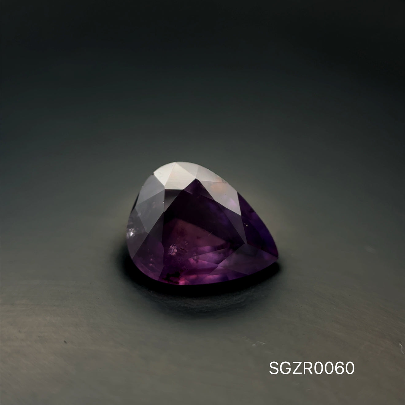 ZAFIRO CORTE PERA 1.505 CTS