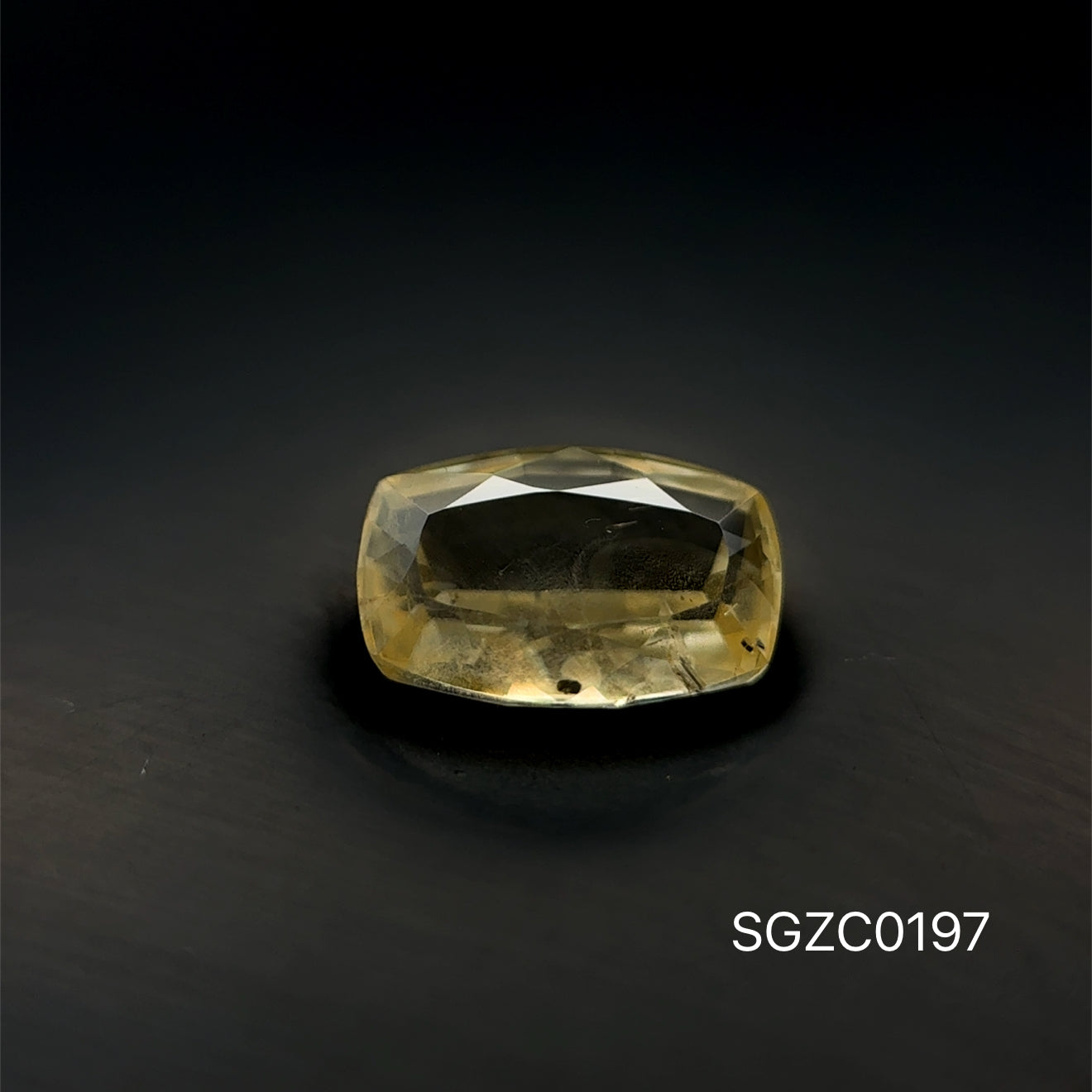 ZAFIRO CORTE CUSHION ALARGADO 1.12CT