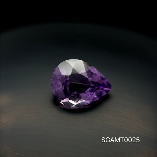 AMATISTA PERA 9.44 X 12.30 MM / 4.150 CT