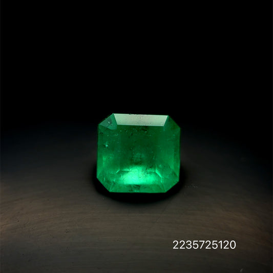 ESMERALDA  GIA  3.07 CTS
