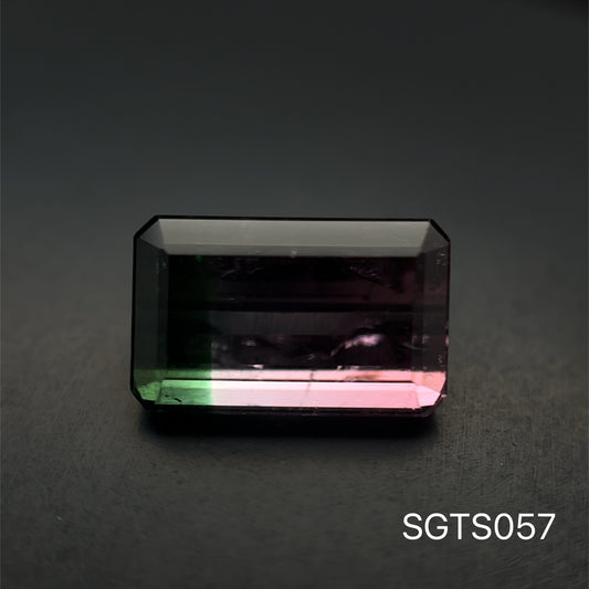 TURMALINA BICOLOR 6.82 X 11 MM 3.6 CTS