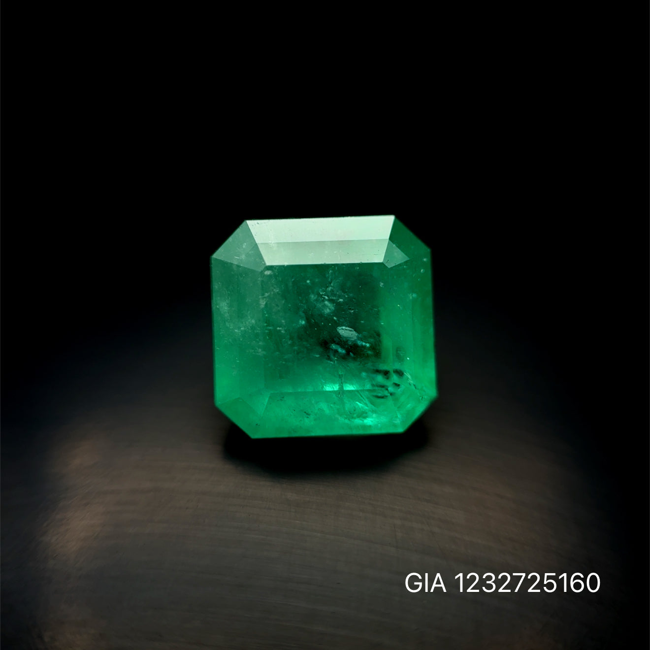 ESMERALDA  GIA 9.47 CTS