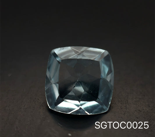 TOPACIO AZUL CUSHION 8.1 X 8. 2 MM 2.16 CTS