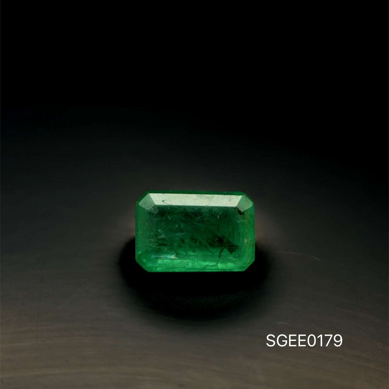 ESMERALDA CORTE ESMERALDA 1.055 CTS