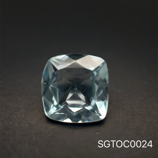 TOPACIO AZUL CUSHION 8.4 x 8.2MM  2.66 CT
