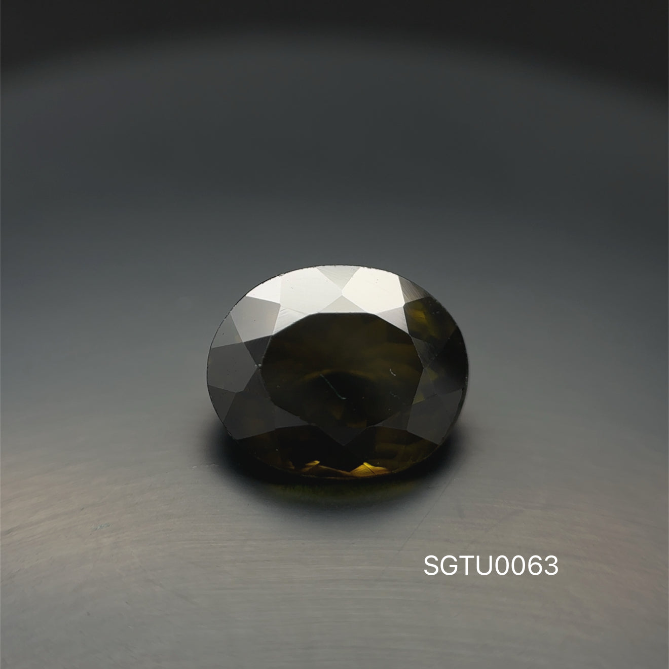 TURMALINA CORTE OVAL 3.56CT