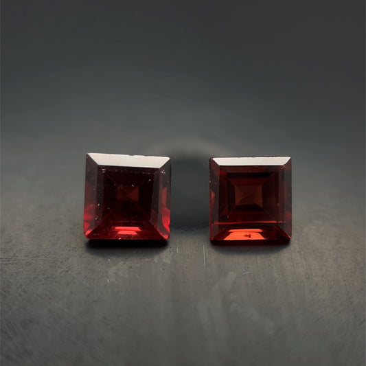 GRANATE PRINCESA 4.2 X 4.2 MM 0.955 CTS