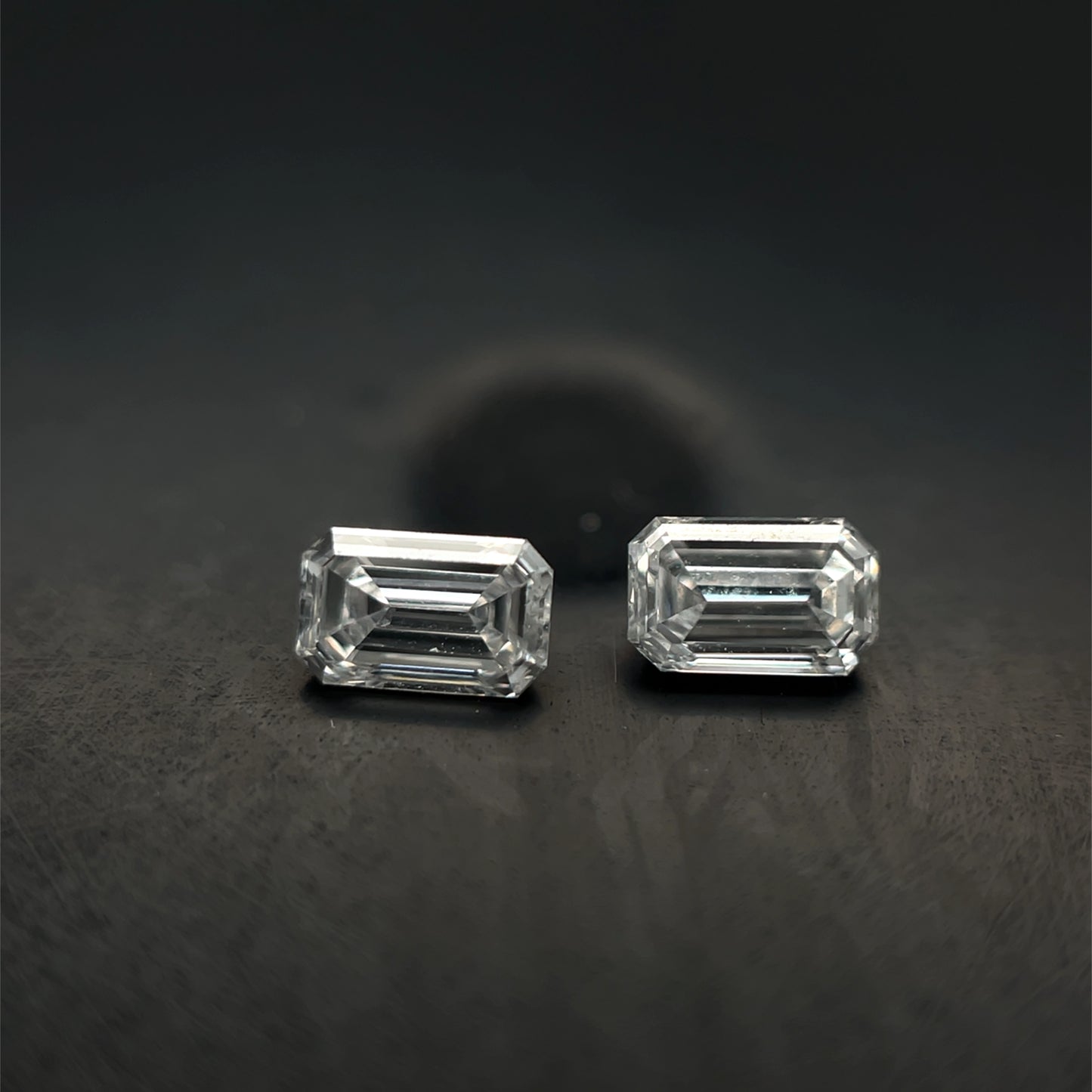 DIAMANTE LAB CORTE  ESMERALDA  4 X 2 MM 0.345 CTS