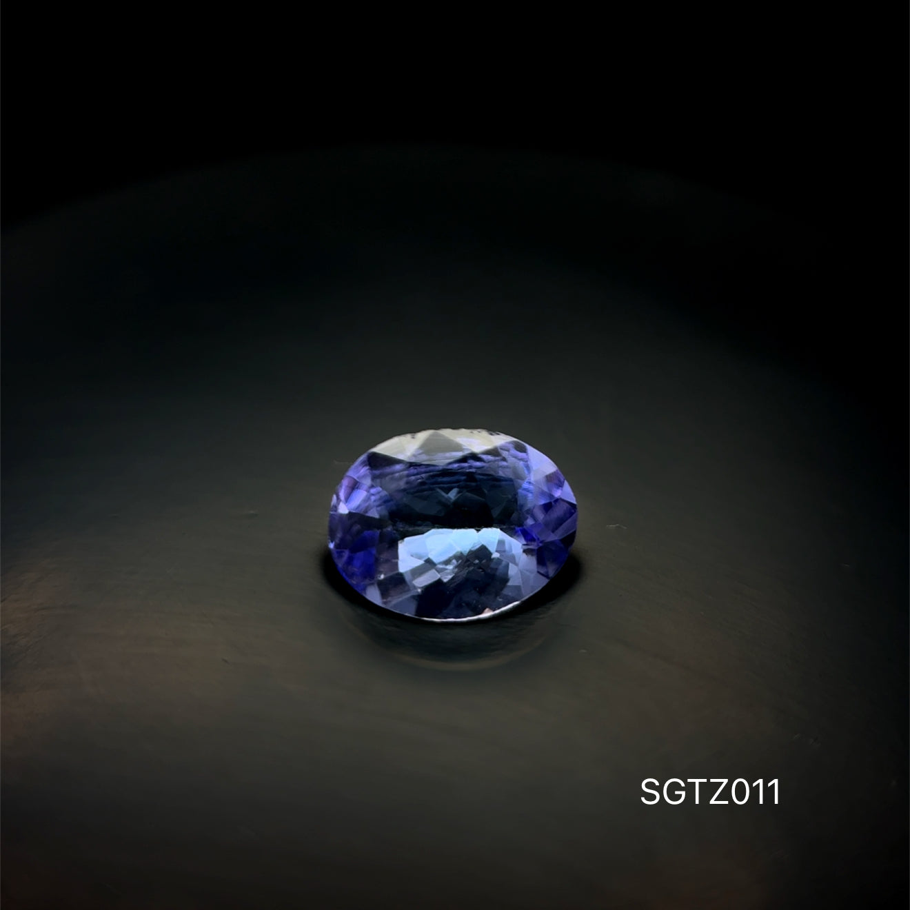 TANZANITA CORTE OVAL / 1.285 CT / 6.69 X 8.81 MM
