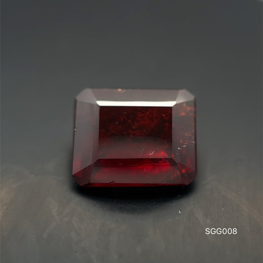 GRANATE 7.89 X 9.48 MM 3.705 CT