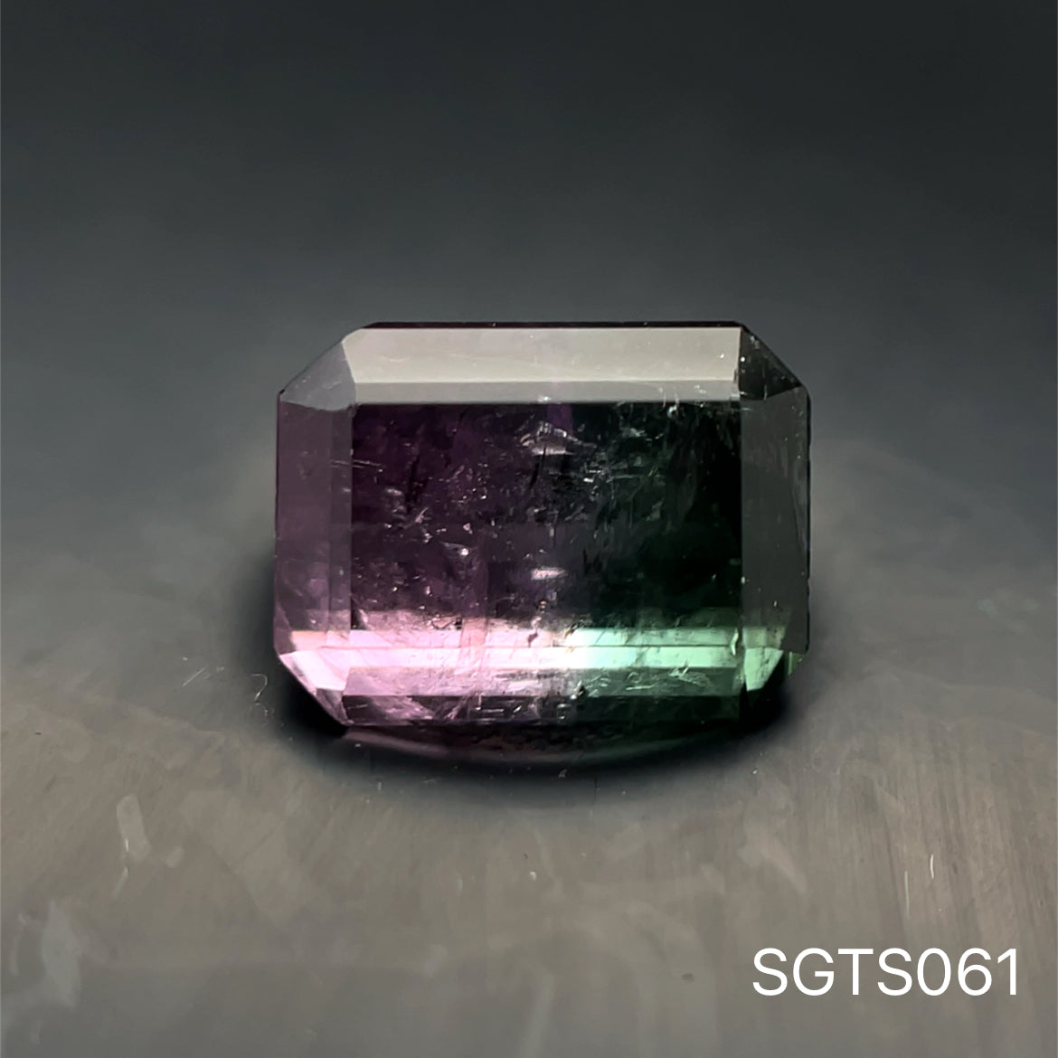 TURMALINA BICOLOR 8.59 X 6.55/  2.285 CT