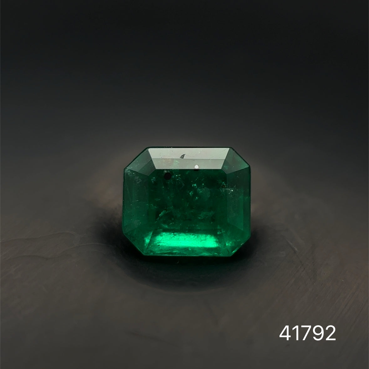 ESMERALDA CDTEC ESMERALDA 0.81 CT 6.21 X 5.30 MM