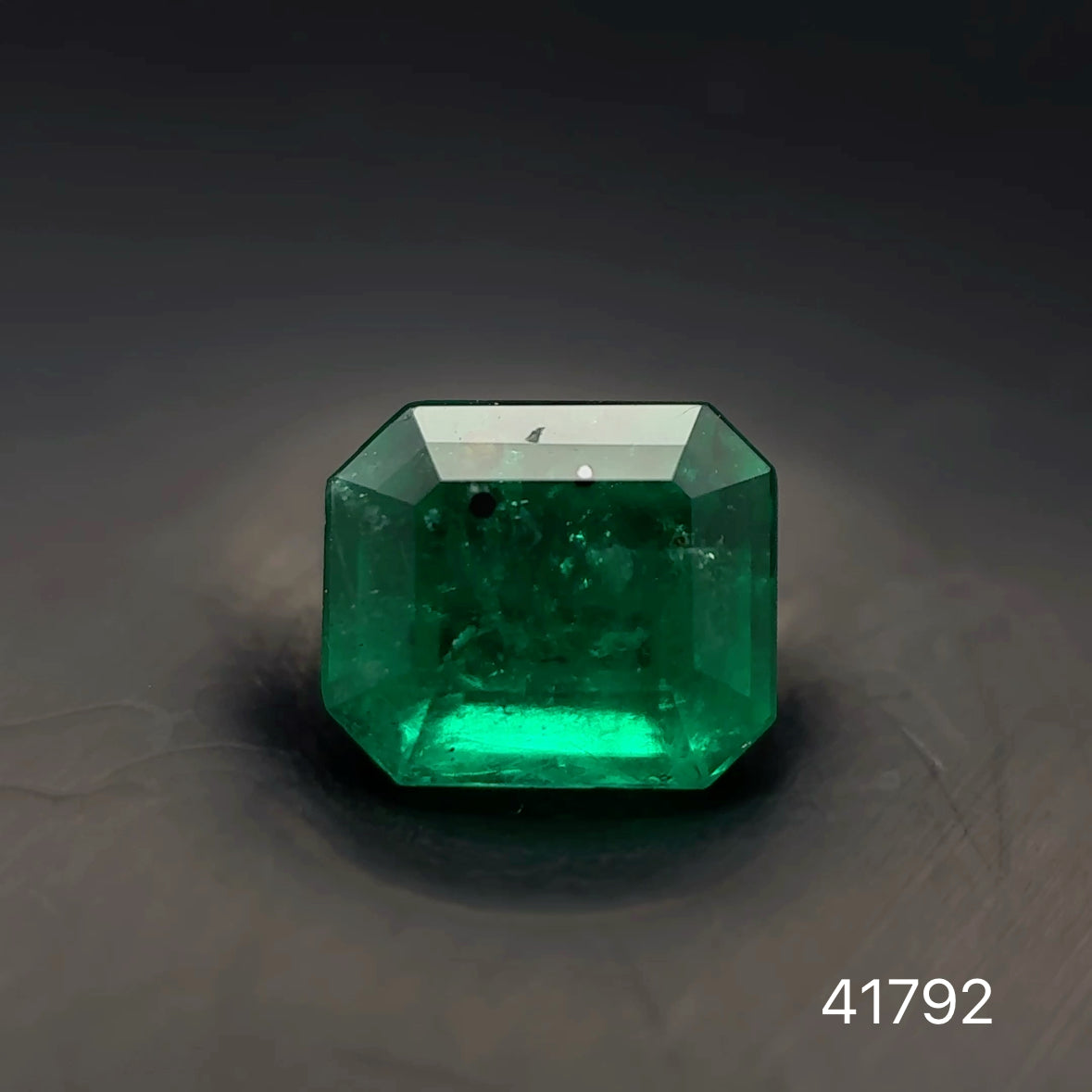 ESMERALDA CDTEC ESMERALDA 0.81 CT 6.21 X 5.30 MM
