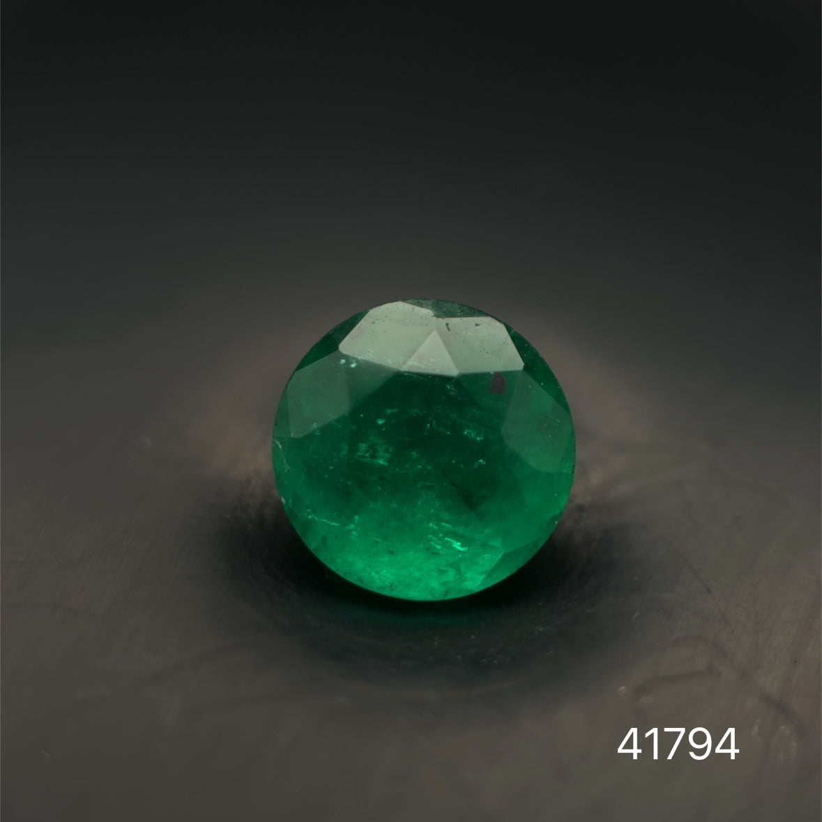 ESMERALDA CDTEC REDONDA 0.68 CT 5.80 X 5.79 MM