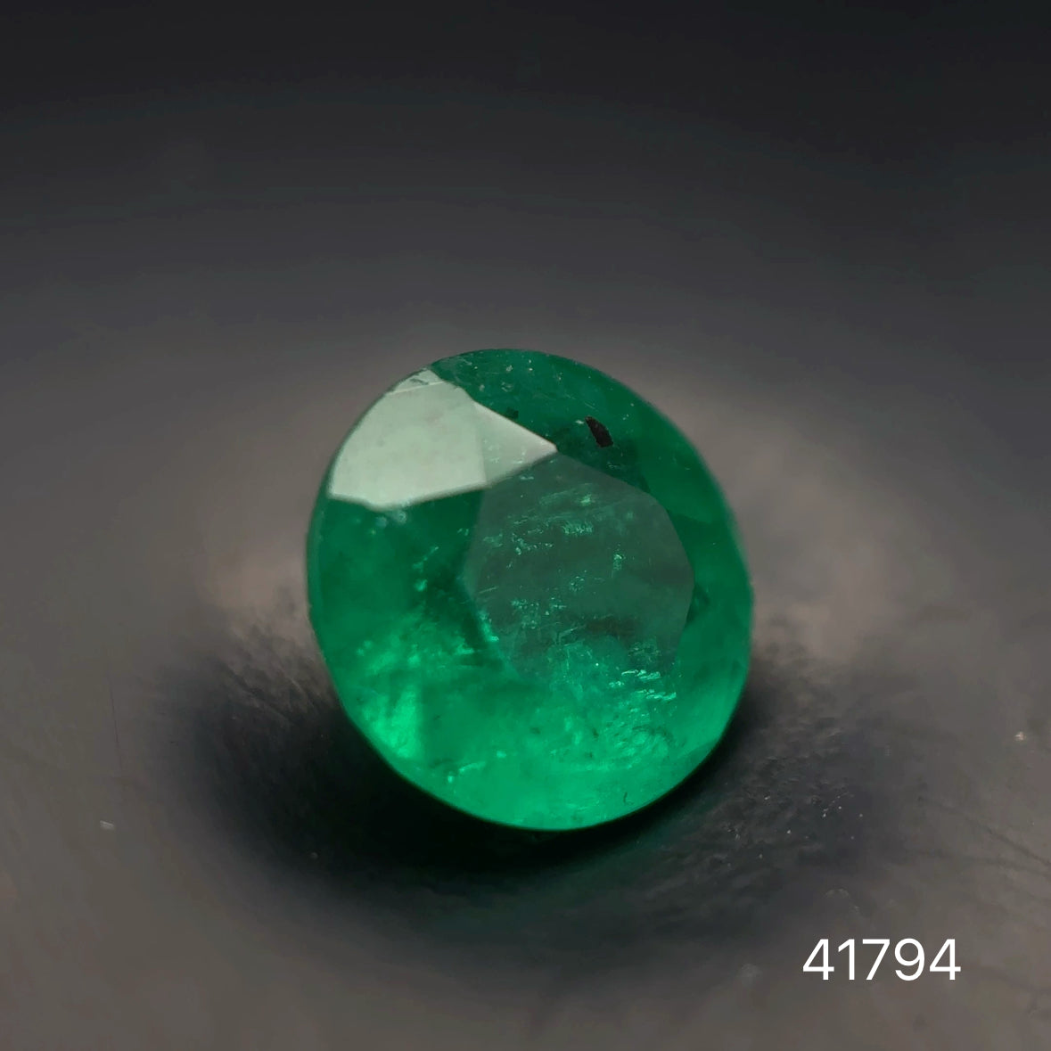 ESMERALDA CDTEC REDONDA 0.68 CT 5.80 X 5.79 MM