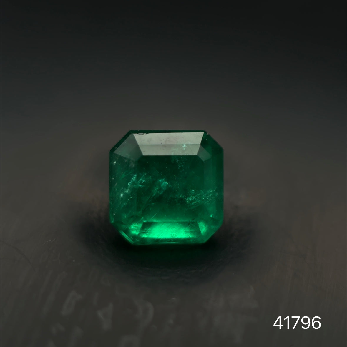 ESMERALDA CDTEC ESMERALDA 0.68 CT 5.04 X 5.03 MM