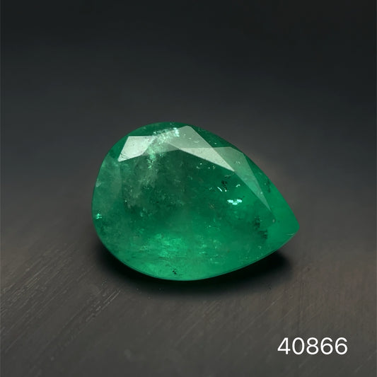 ESMERALDA CDTEC CORTE PERA 9.86 X 7.48 1.98 CT