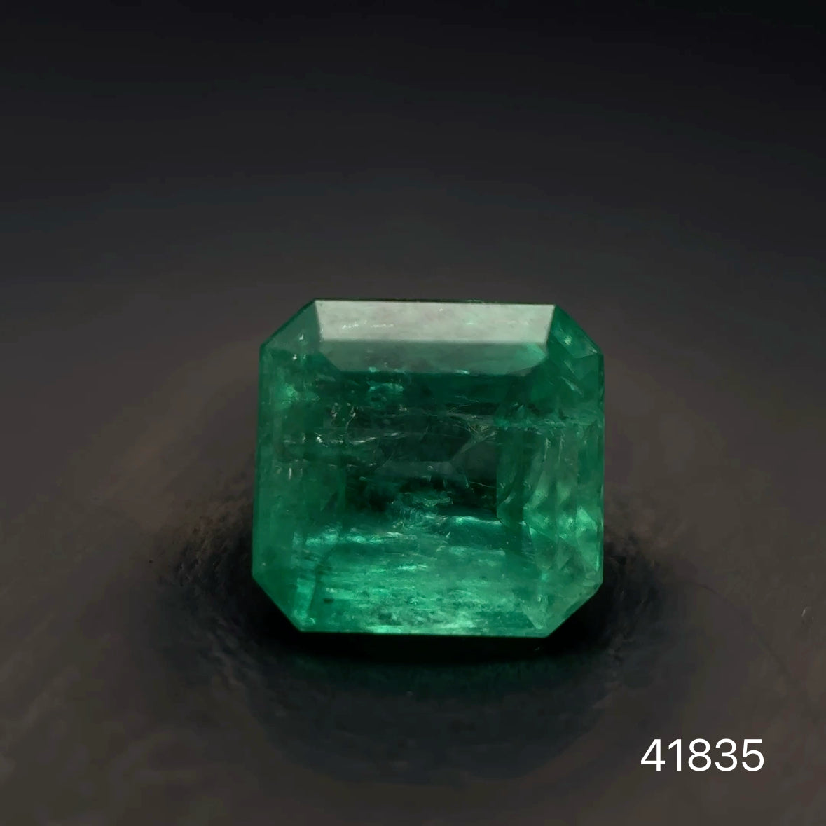 ESMERALDA CDTEC ESMERALDA 0.66 CTS 5.36 X 5.13 MM