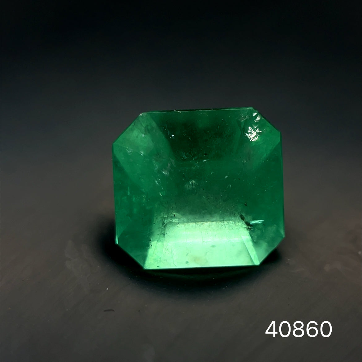 ESMERALDA CDTEC CORTE ESMERALDA 8.06 X 7.49 X 5.05 MM 1.89 CT