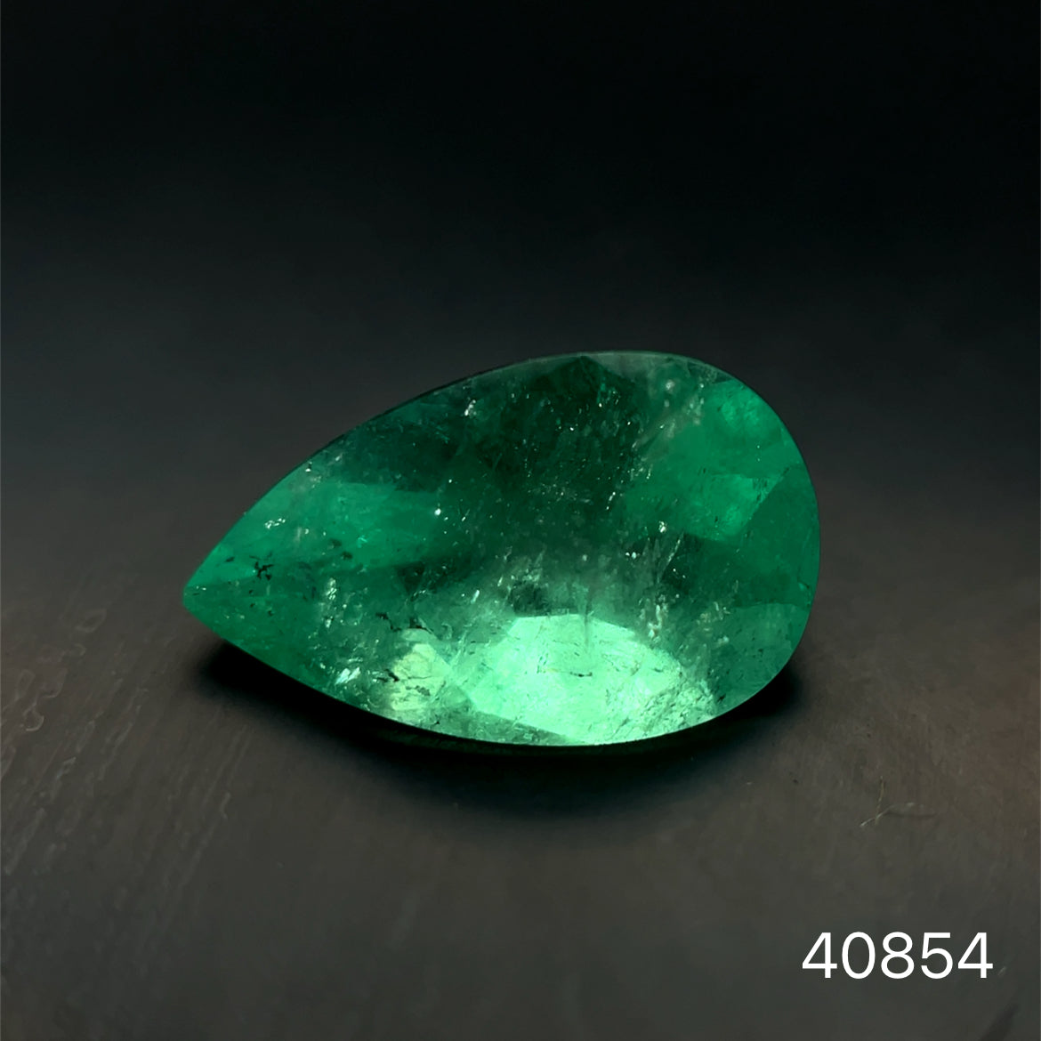 ESMERALDA CDTEC CORTE PERA 11.78 X 7.26 X 4.83 MM 2.05 CT