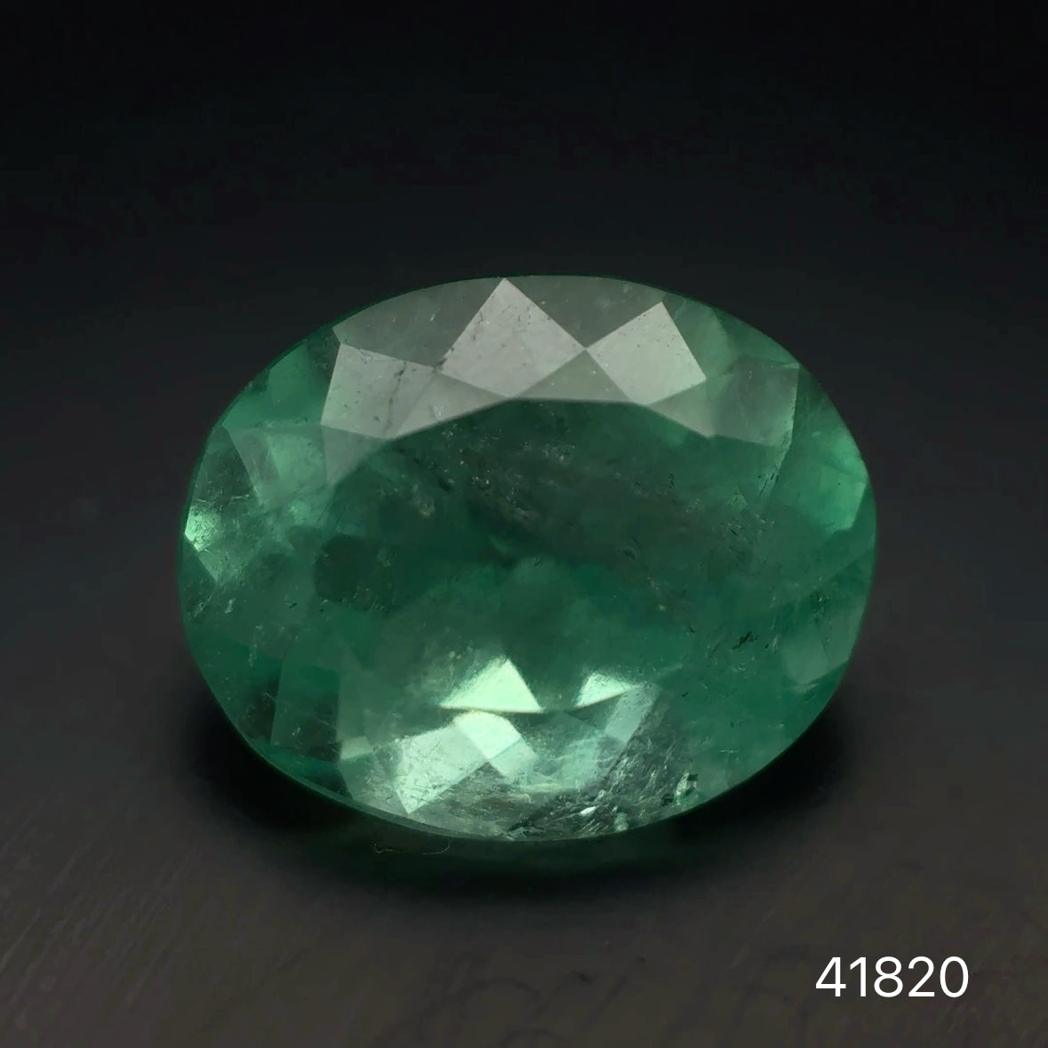 ESMERALDA CDTEC OVAL/ 2.88 CT/ 10.20 X 8.34 X 6.31 MM