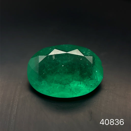 ESMERALDA CDTEC CORTE OVAL  11.57 X 8.38 X 3.93 MM  2.54 CT