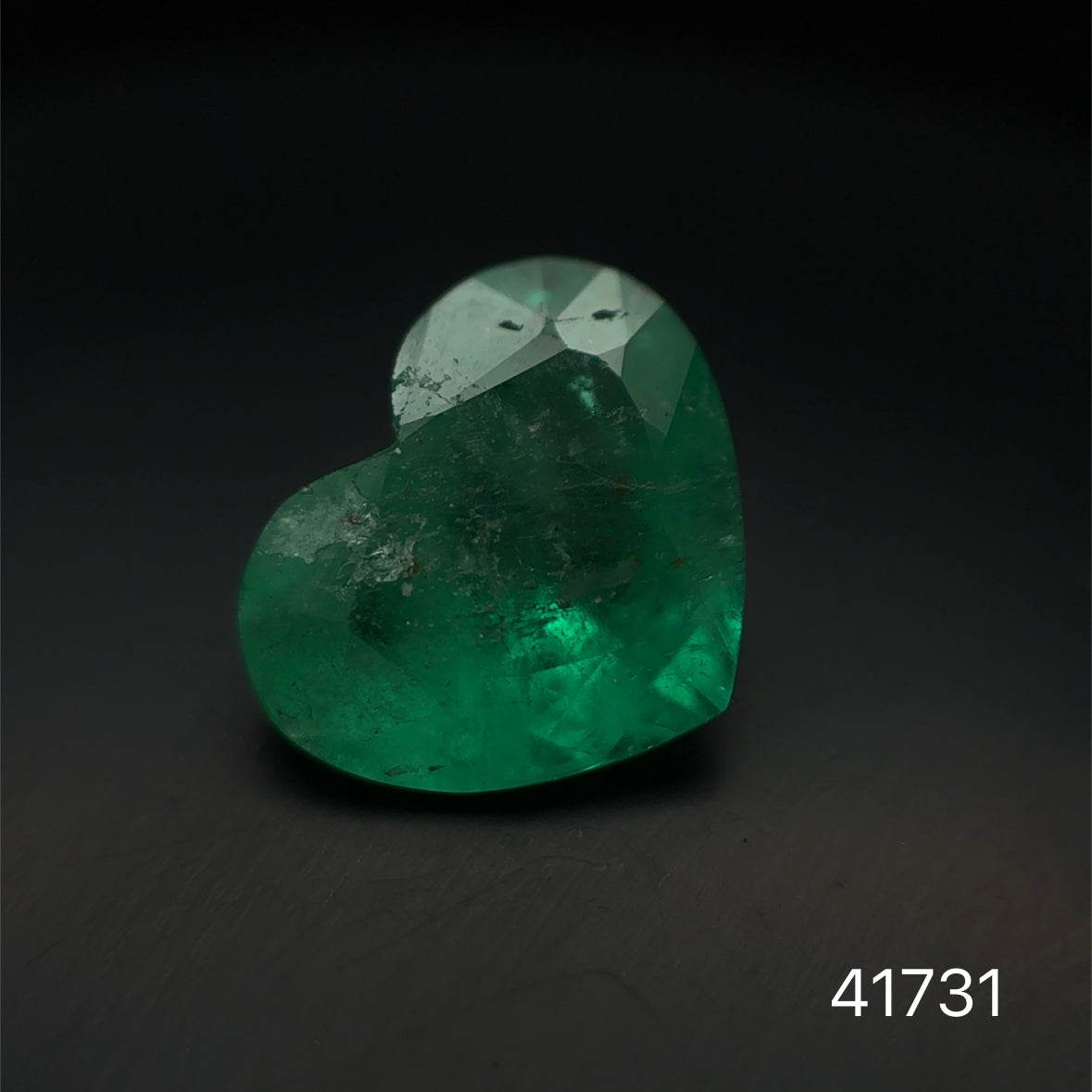 ESMERALDA CDTEC CORAZON 5.64 CT  13.86 X 11.40 MM