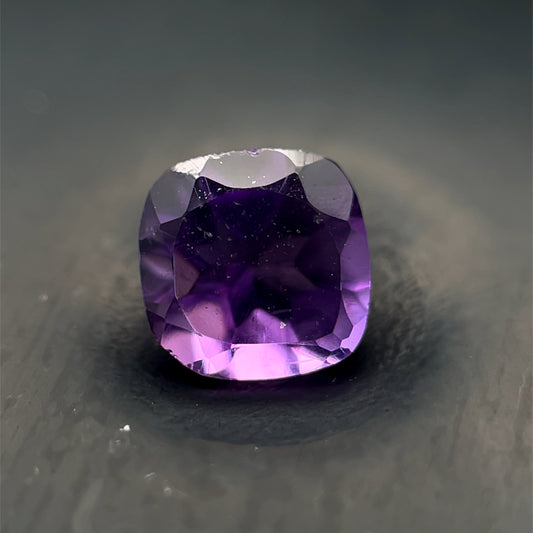 AMATISTA CORTE CUSHION 4 - 5 MM