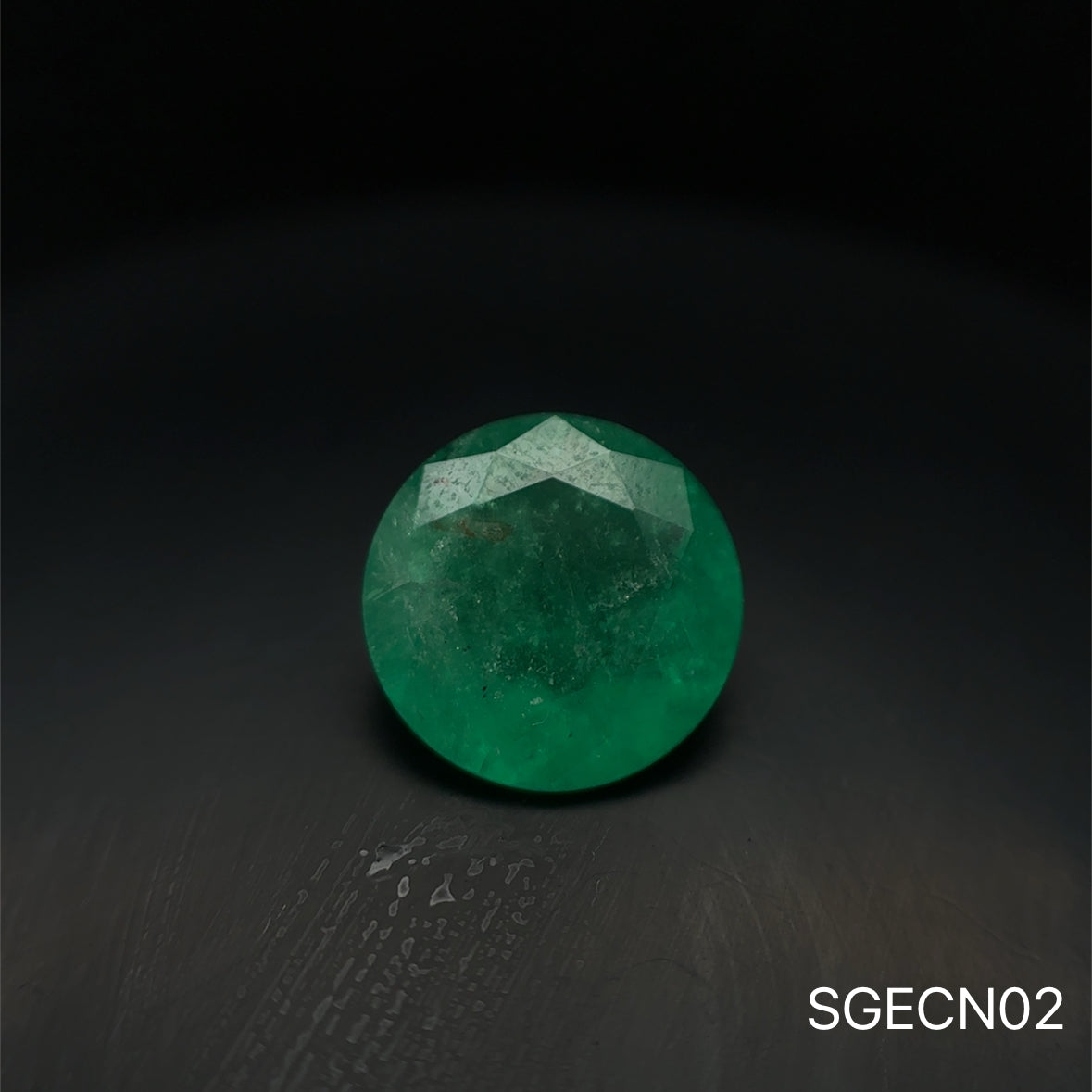 ESMERALDA COLOMBIANA REDONDA 4.960 CT  11.91 X 6.35 MM