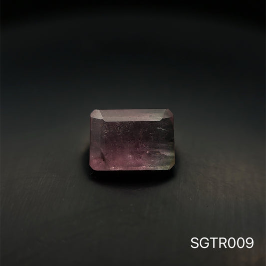 TURMALINA BICOLOR 1.64  CTS 5.8 X 7.7 MM