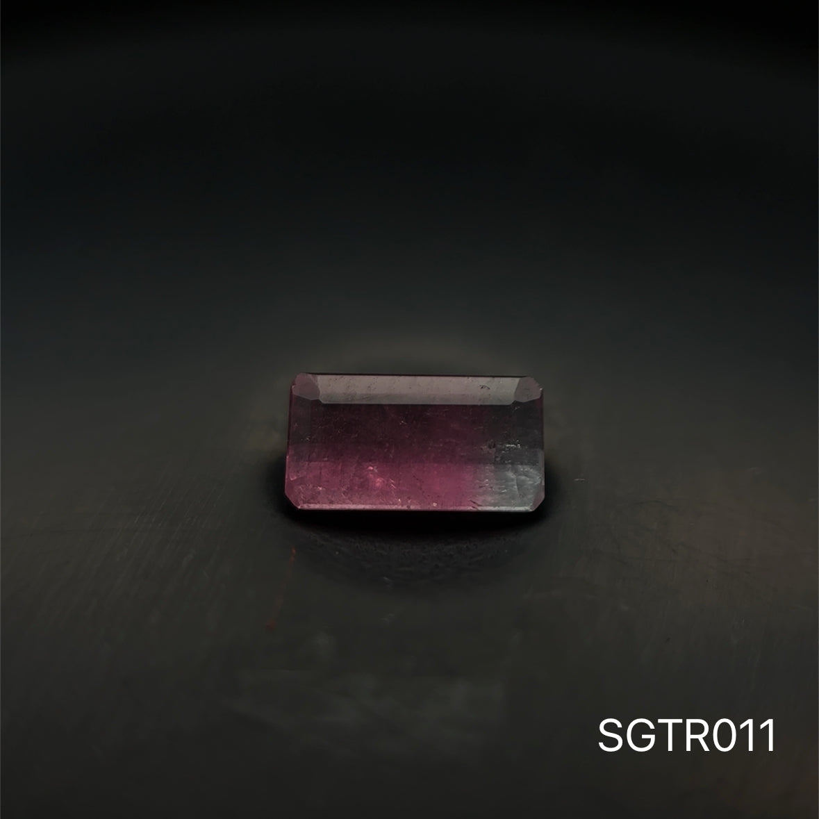 TURMALINA BICOLOR 0.60 CTS 3.8 X 7.1 MM