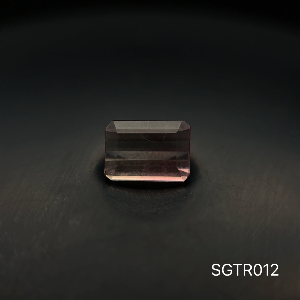 TURMALINA BICOLOR 0.985 CTS 5.03 X 6.9 MM