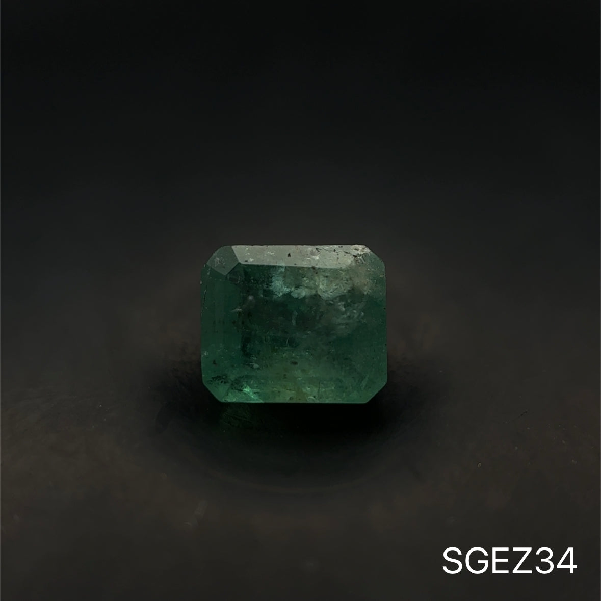 ESMERALDA ZAMBIA C.ESMERALDA 0.740 CTS 5.4 X 4.6 MM