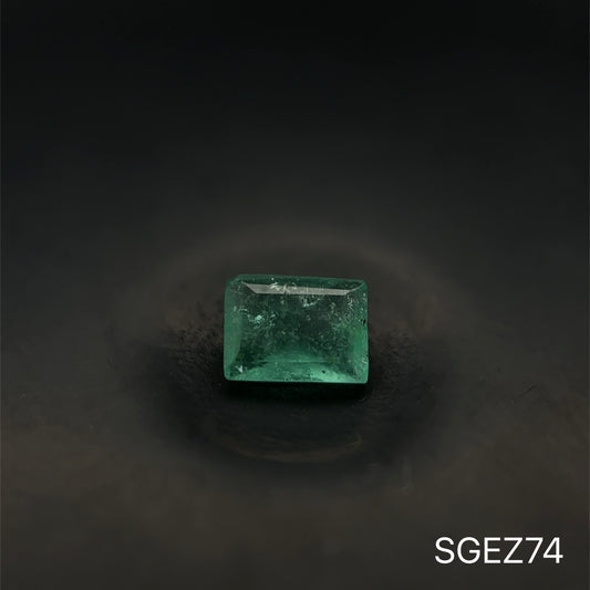 ESMERALDA ZAMBIA C.BAGUETTE 0.245 CTS 4.1 X 3.1 MM