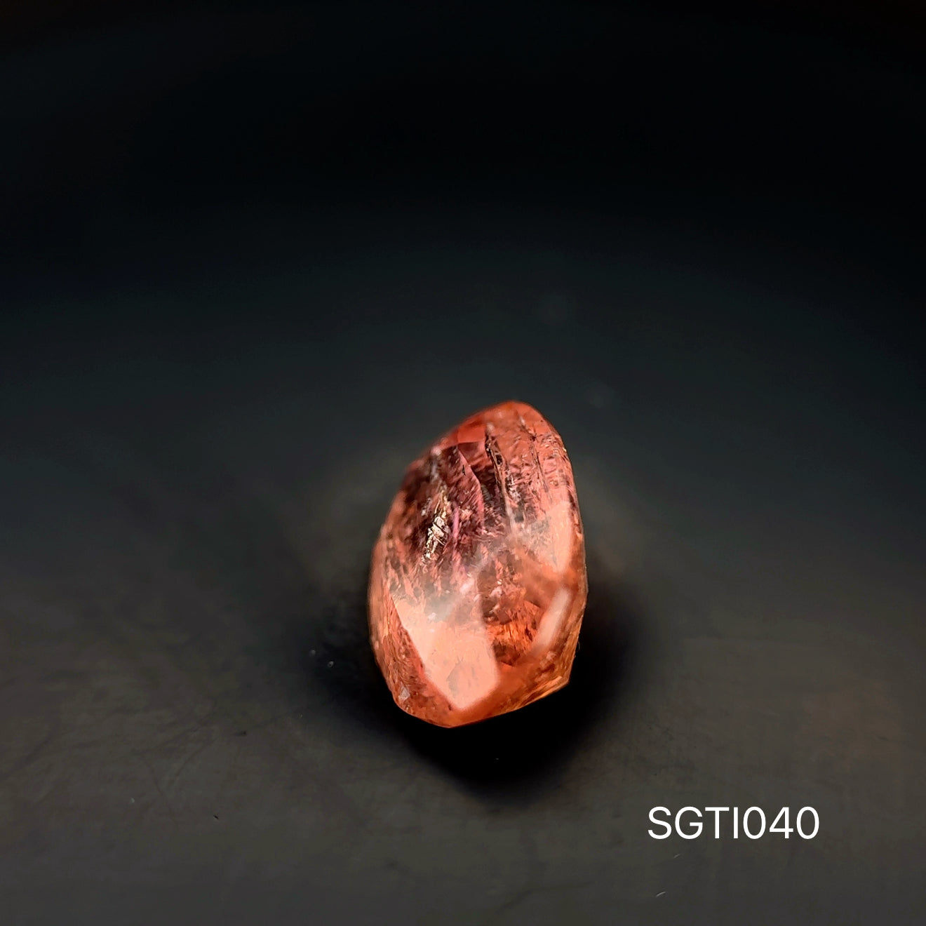 TOPACIO IMPERIAL OVAL  2.38 CT/ 6.92 X 9.04 MM