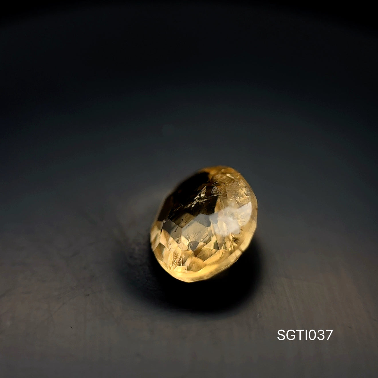 TOPACIO IMPERIAL OVAL  2.14/ 7.38 X 8.68 MM